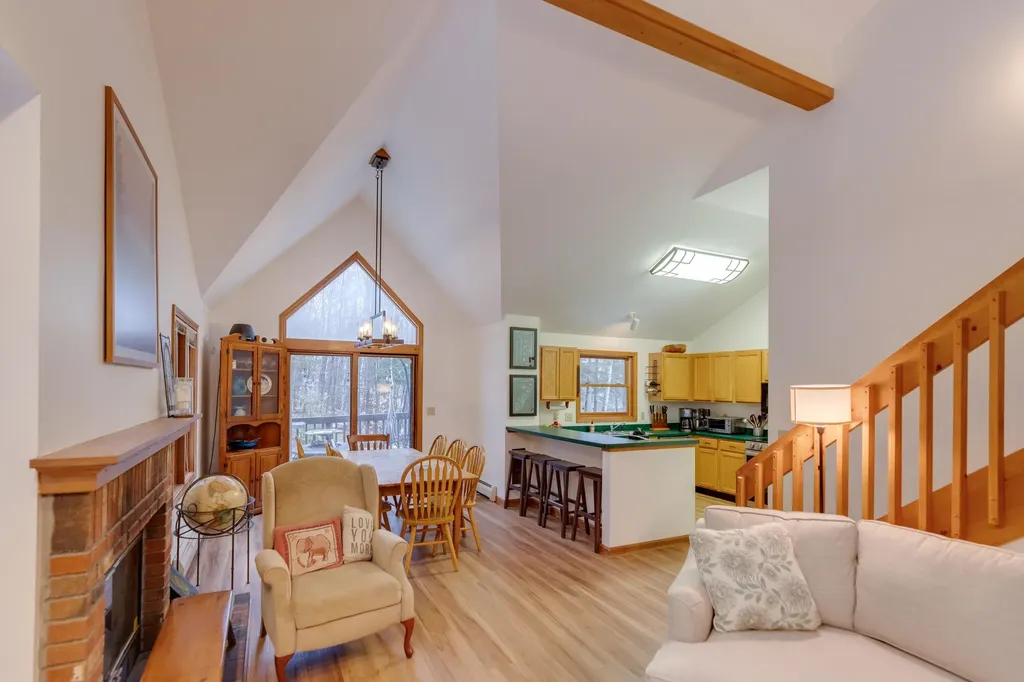 16 Hillside Circle Lincoln NH 03251