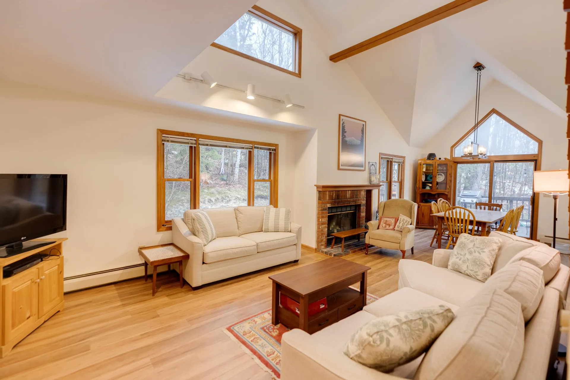 16 Hillside Circle Lincoln NH 03251