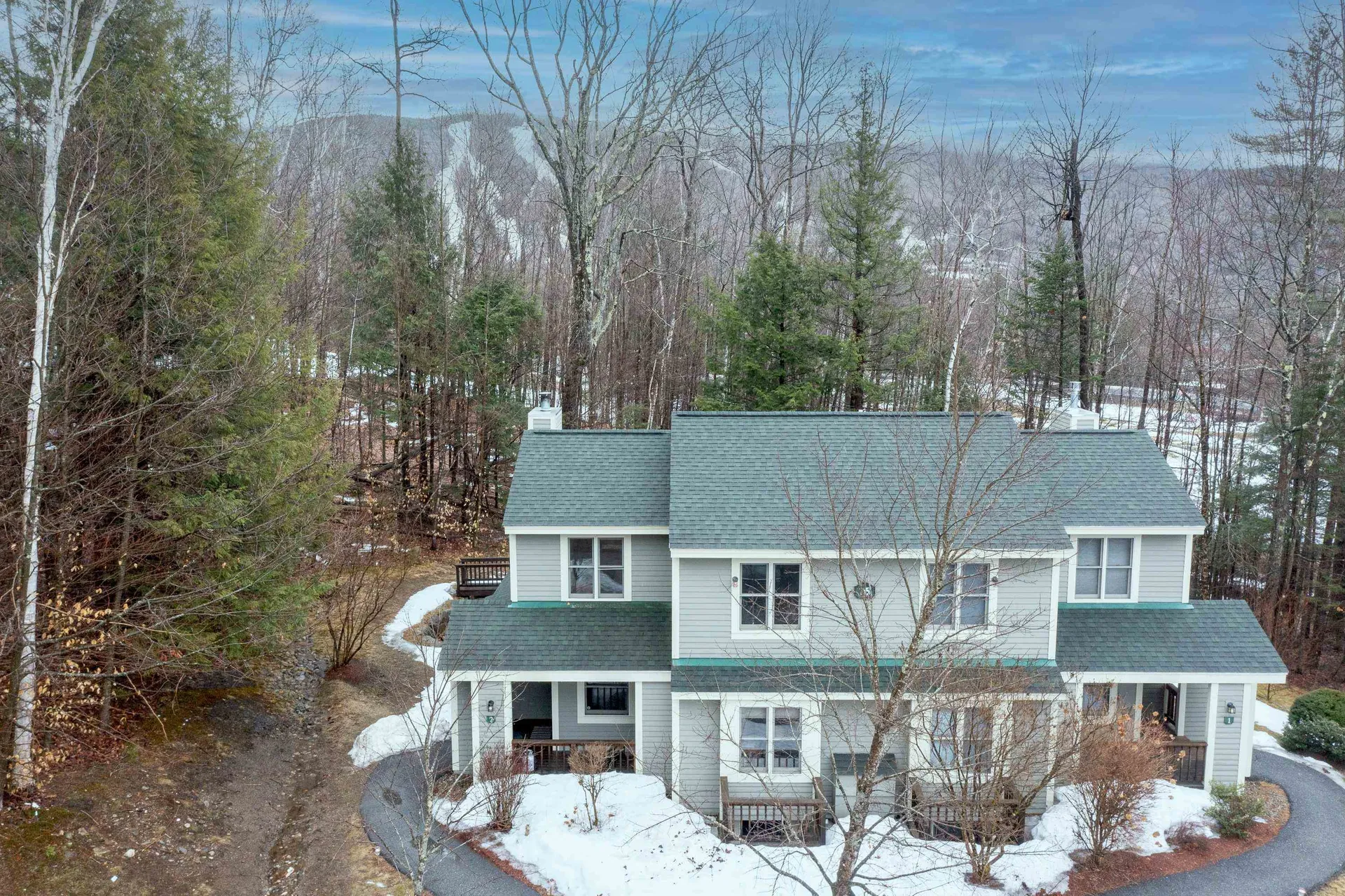 16 Hillside Circle Lincoln NH 03251