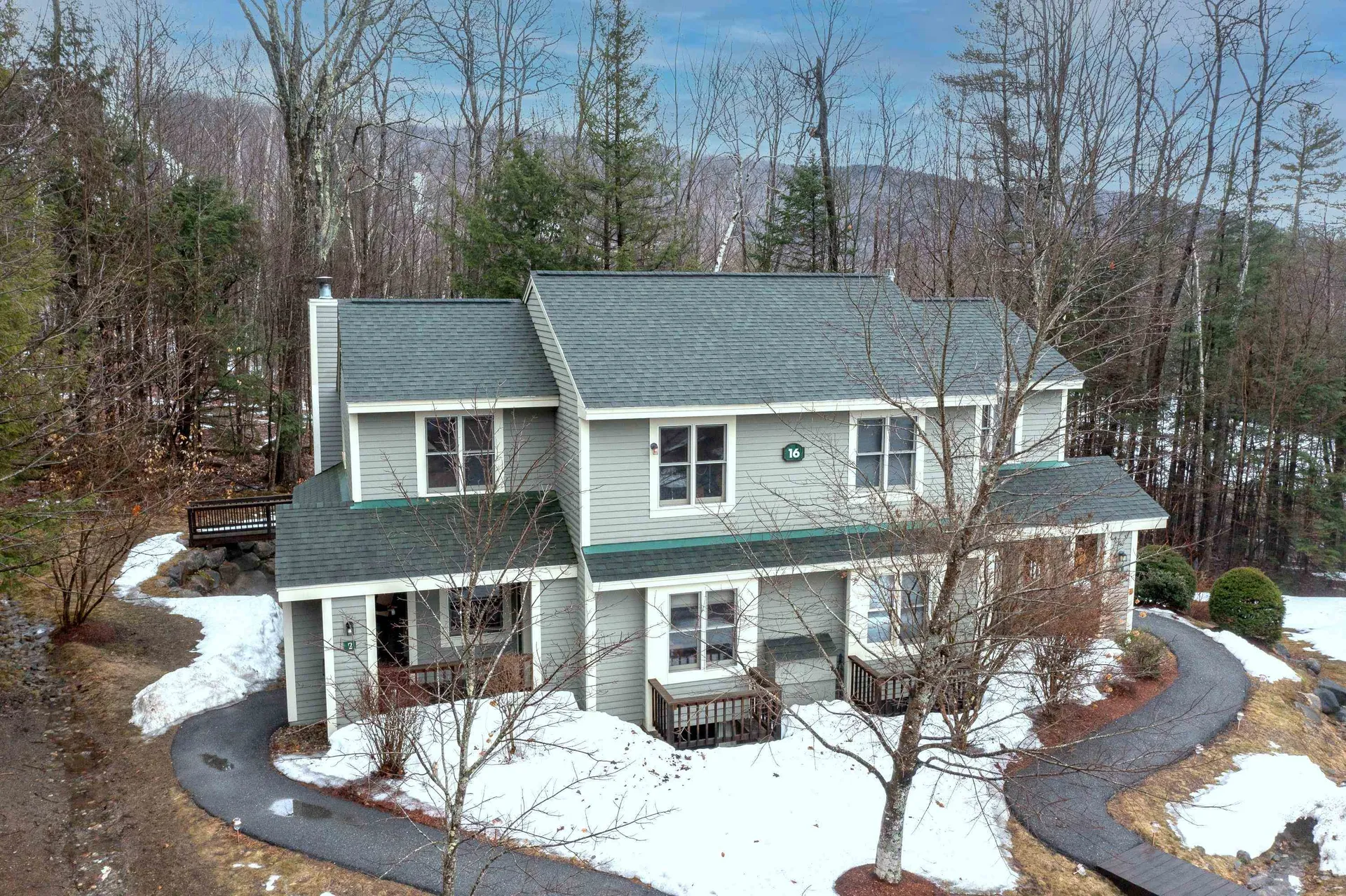 16 Hillside Circle Lincoln NH 03251