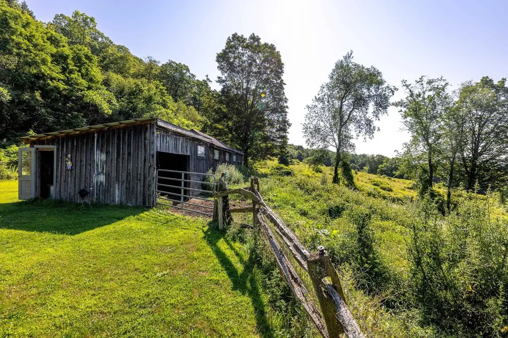 303 Woodbury Road Springfield VT 05156