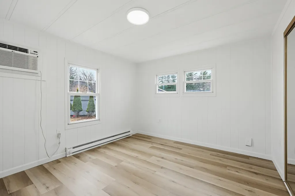 5 Cottonwood Lane Merrimack NH 03054