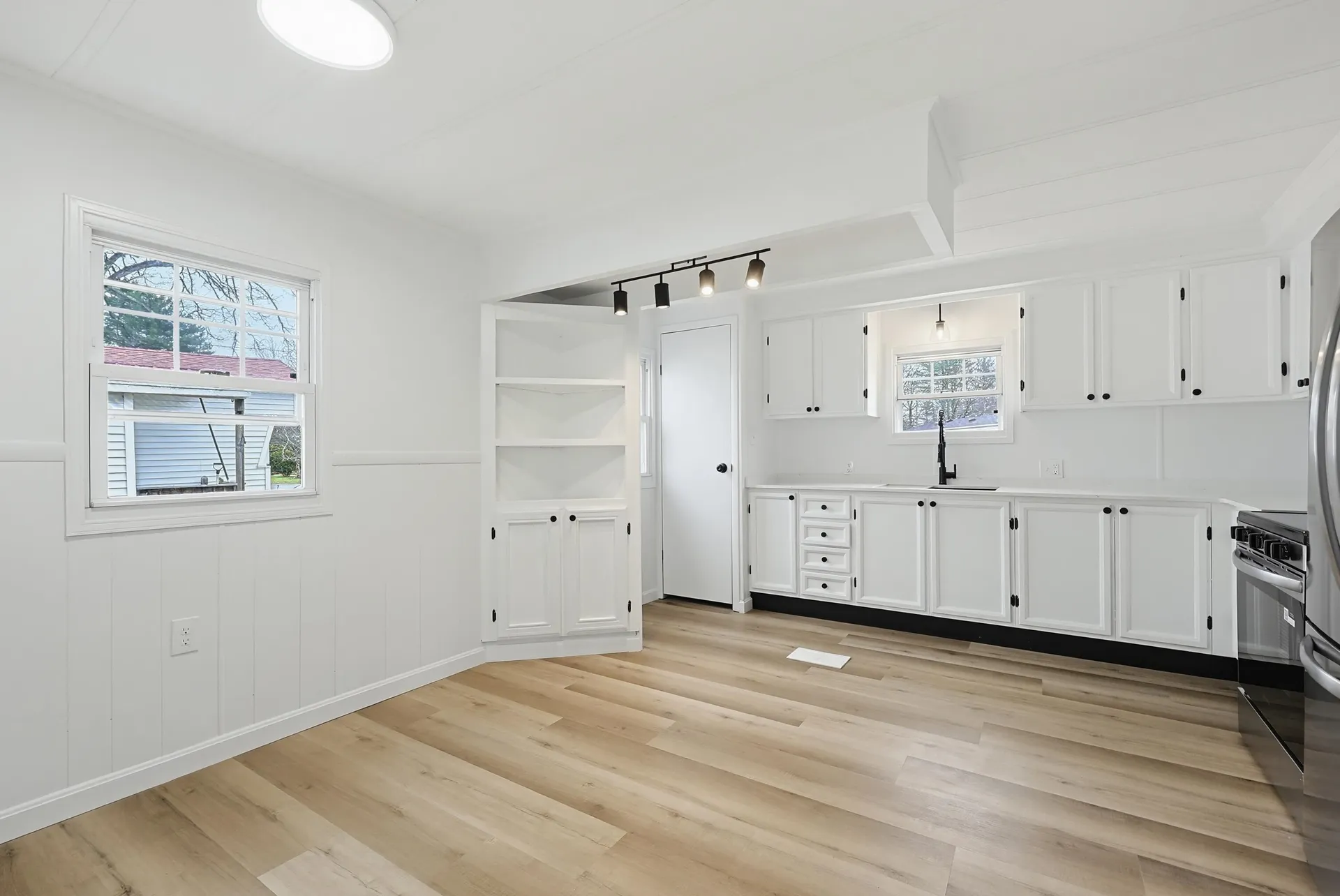 5 Cottonwood Lane Merrimack NH 03054