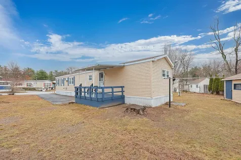 5 Cottonwood Lane Merrimack NH 03054