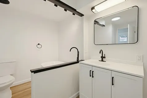 5 Cottonwood Lane Merrimack NH 03054
