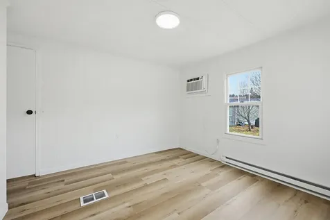 5 Cottonwood Lane Merrimack NH 03054