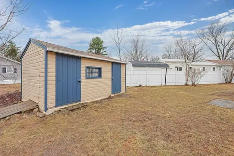 5 Cottonwood Lane Merrimack NH 03054