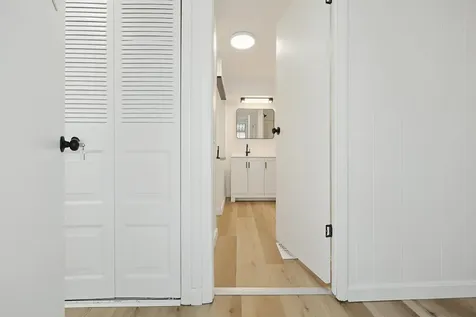 5 Cottonwood Lane Merrimack NH 03054