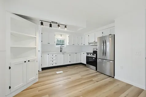 5 Cottonwood Lane Merrimack NH 03054