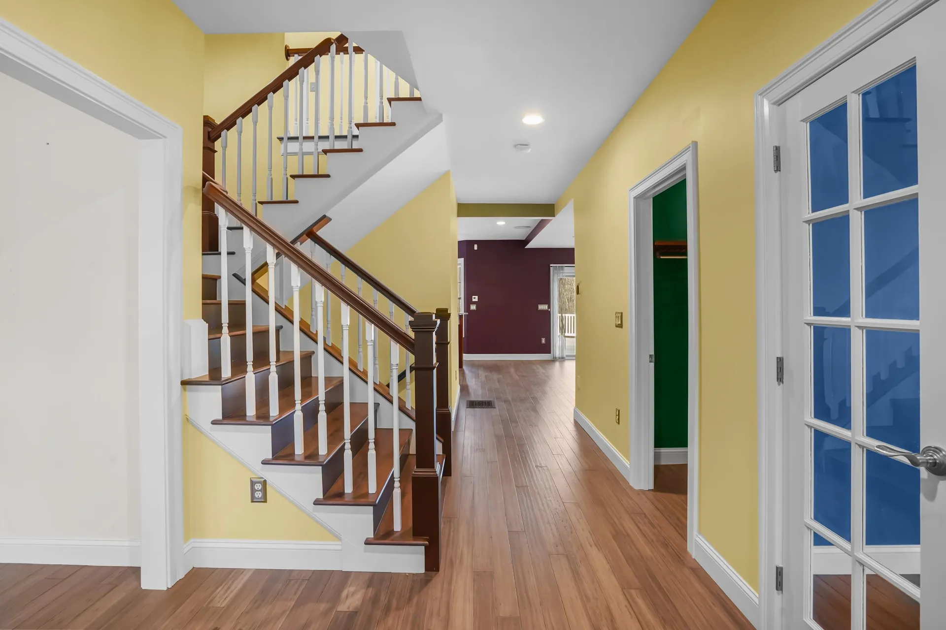 10 Woodland Drive Hudson NH 03051