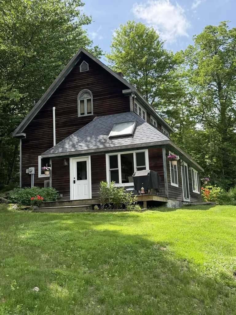 371 Maplewood Common Moretown VT 05660-9199