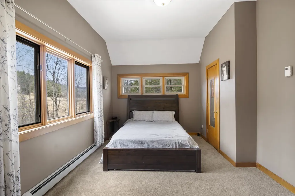 371 Maplewood Common Moretown VT 05660-9199