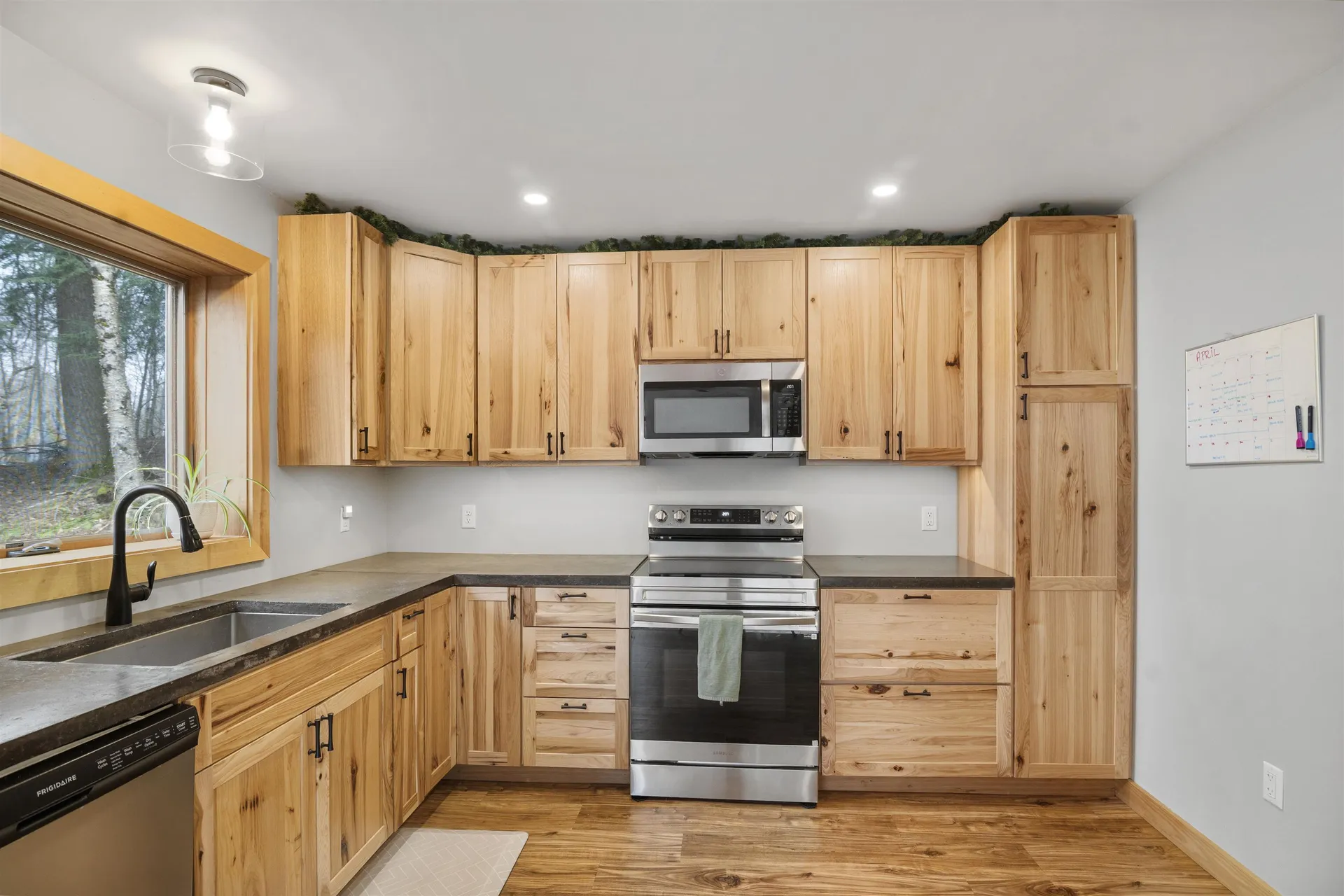 371 Maplewood Common Moretown VT 05660-9199