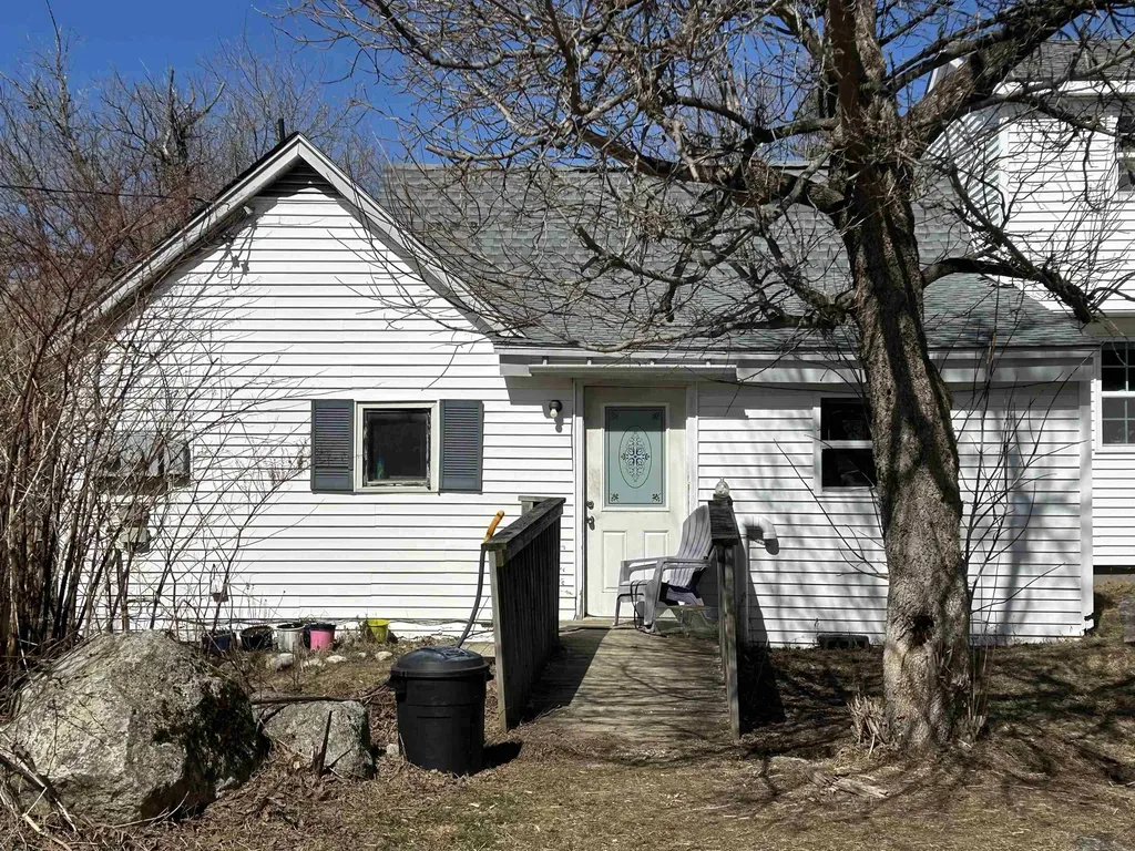 71 Library Road Grafton NH 03240