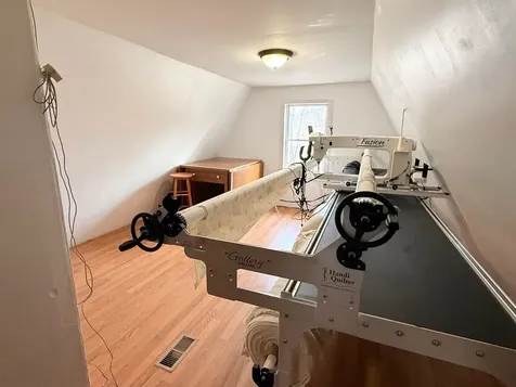 21 Hoadley Road Belmont NH 03220