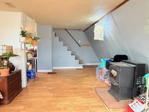 21 Hoadley Road Belmont NH 03220