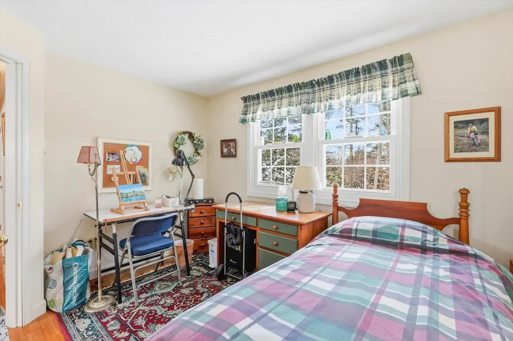65 Currier Avenue Peterborough NH 03458
