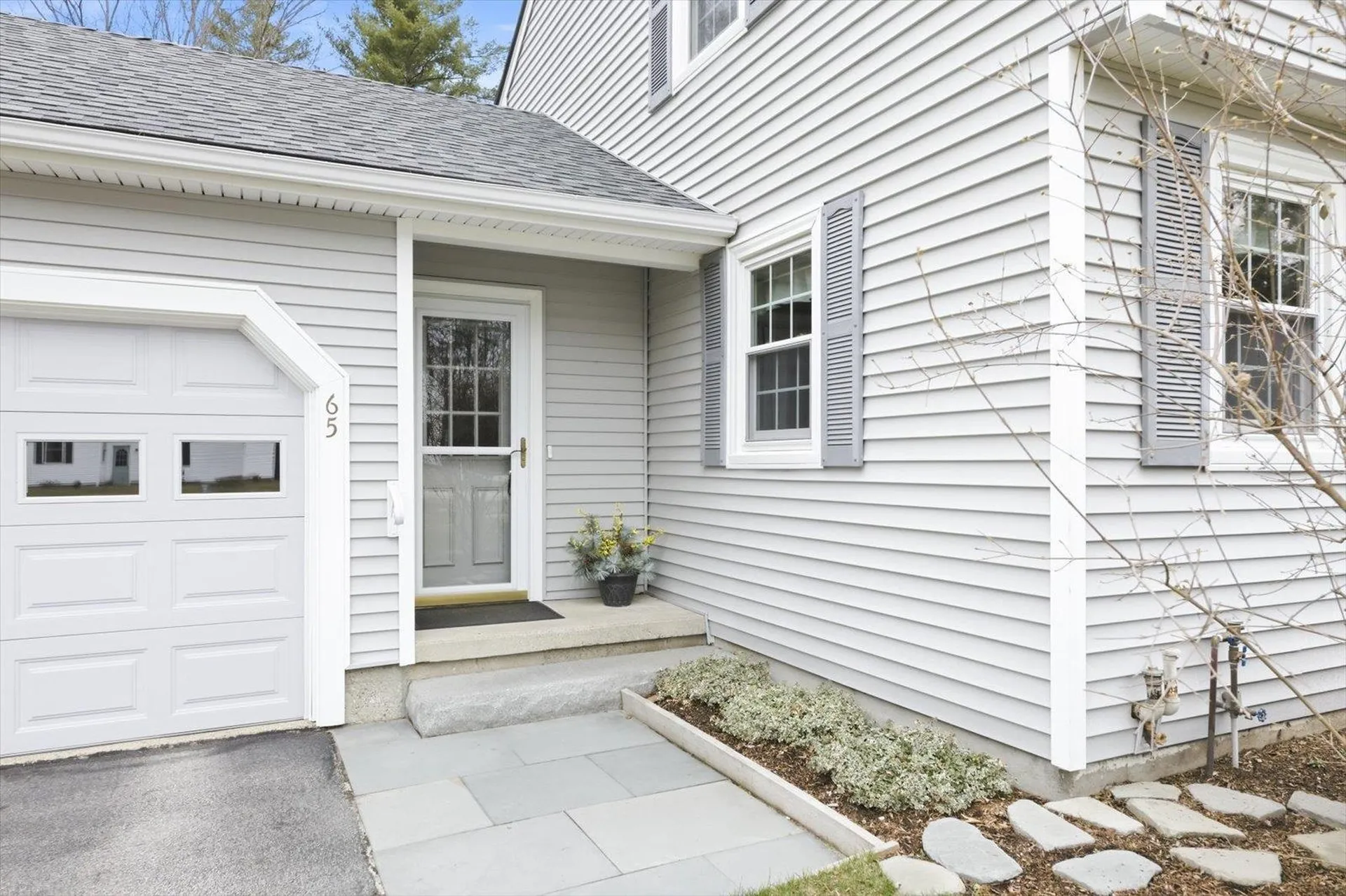 65 Currier Avenue Peterborough NH 03458