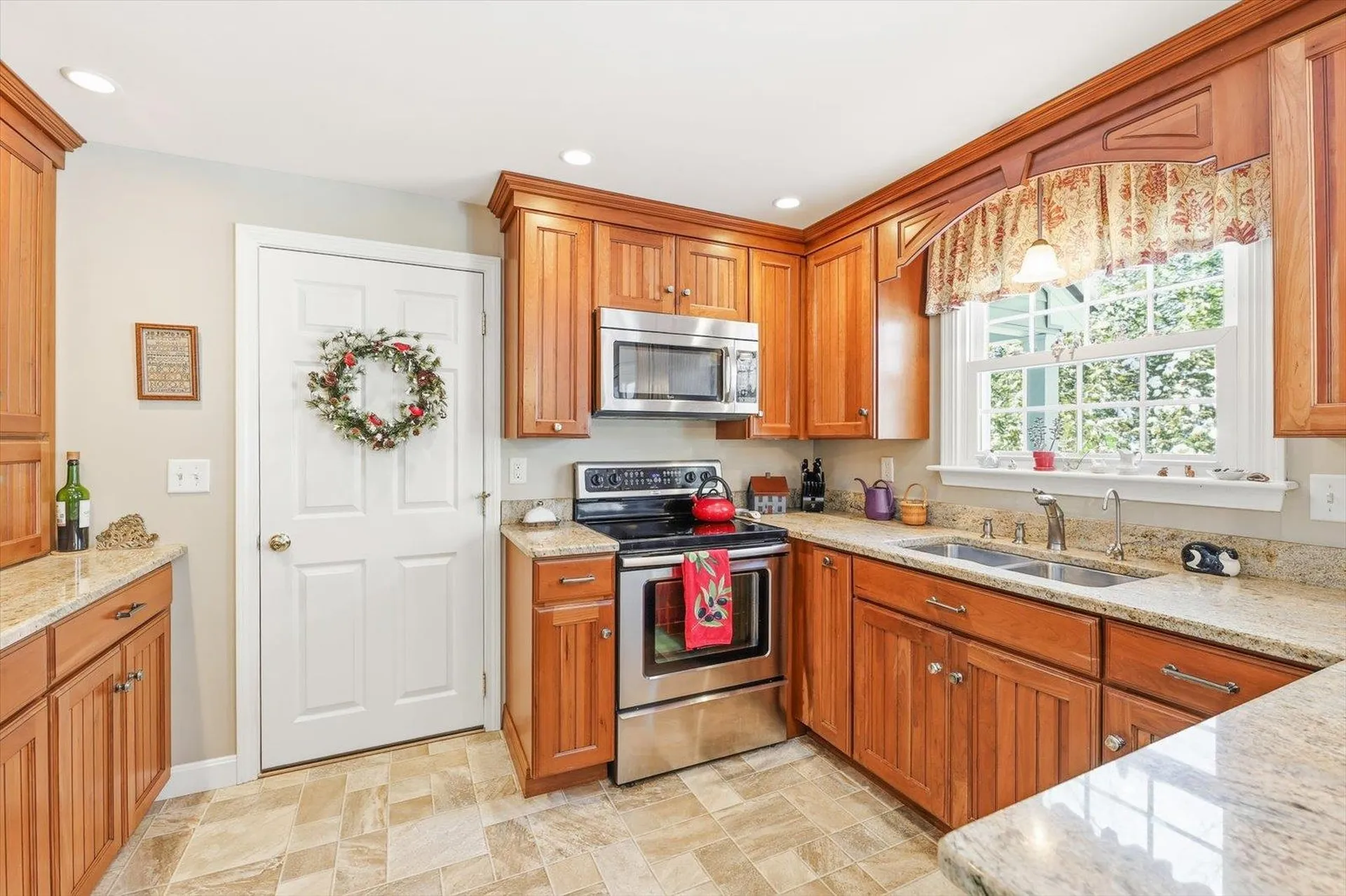 65 Currier Avenue Peterborough NH 03458