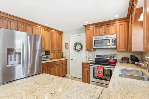 65 Currier Avenue Peterborough NH 03458