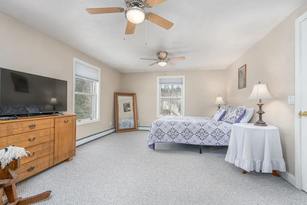 39 Captain Lovewell Lane Ossipee NH 03814