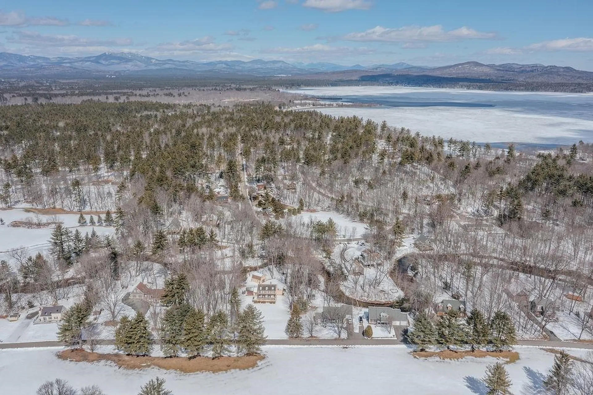 39 Captain Lovewell Lane Ossipee NH 03814