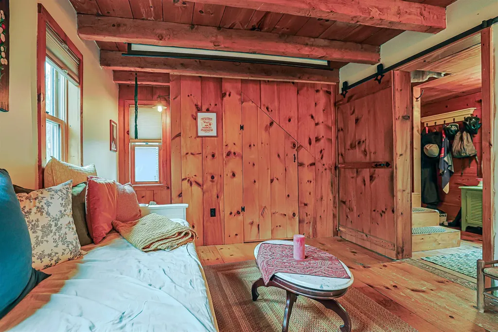 60 Wilder Street Peterborough NH 03458