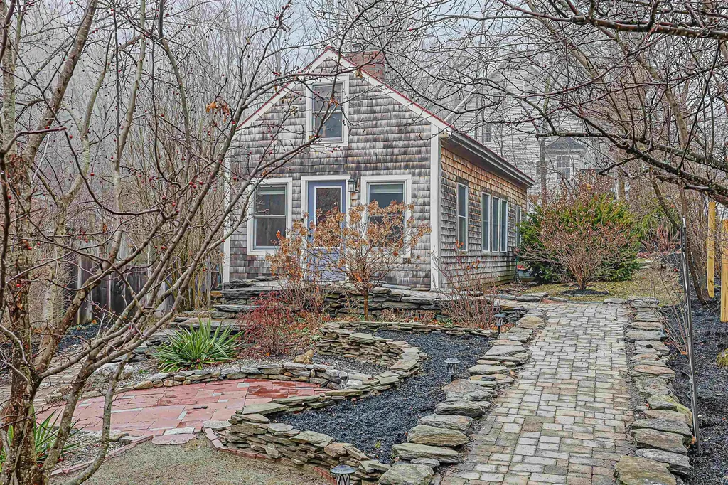 60 Wilder Street Peterborough NH 03458