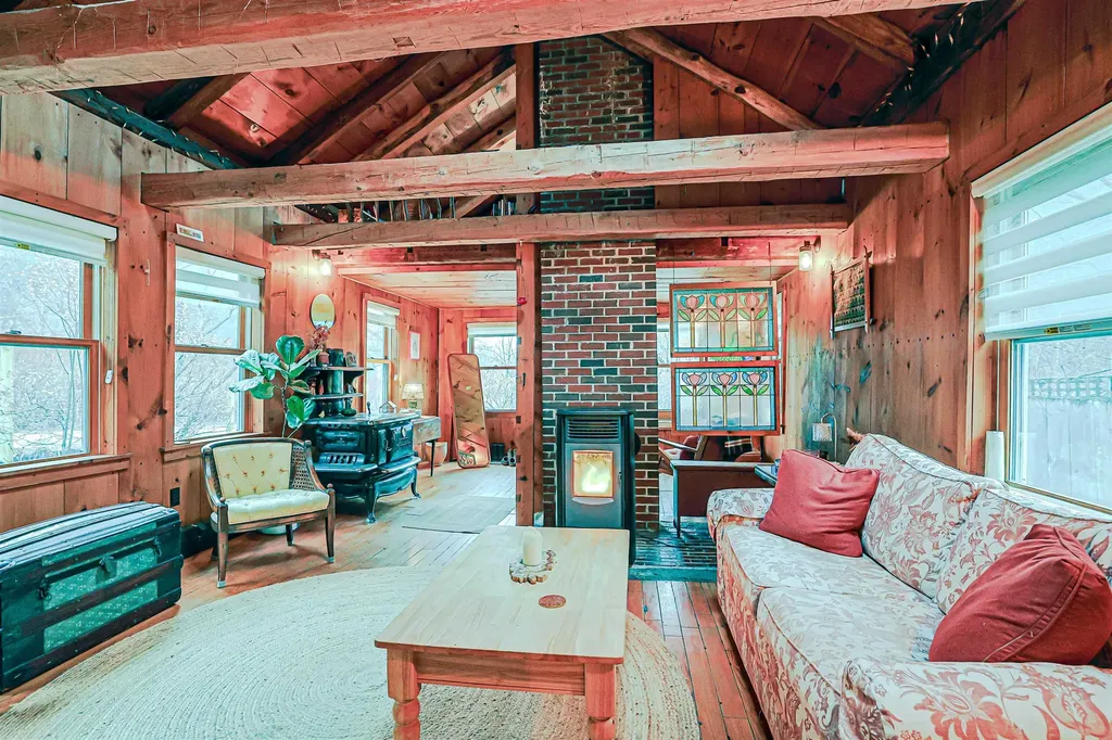 60 Wilder Street Peterborough NH 03458