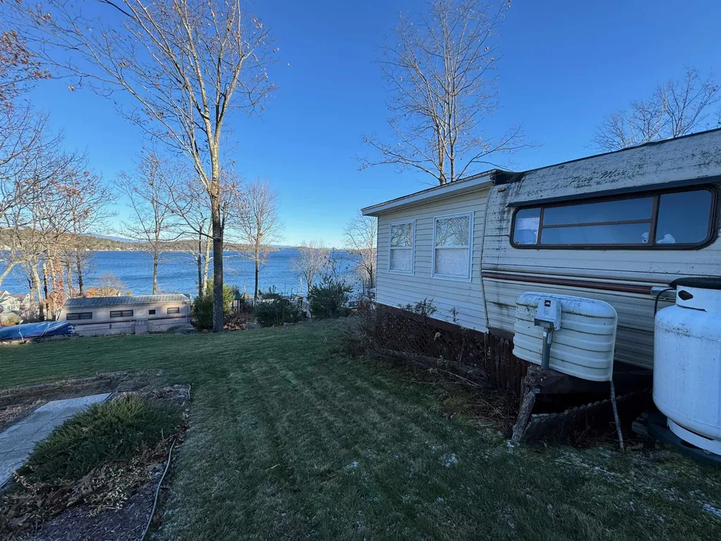 728 Scenic Road Laconia NH 03246