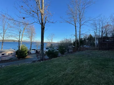 728 Scenic Road Laconia NH 03246