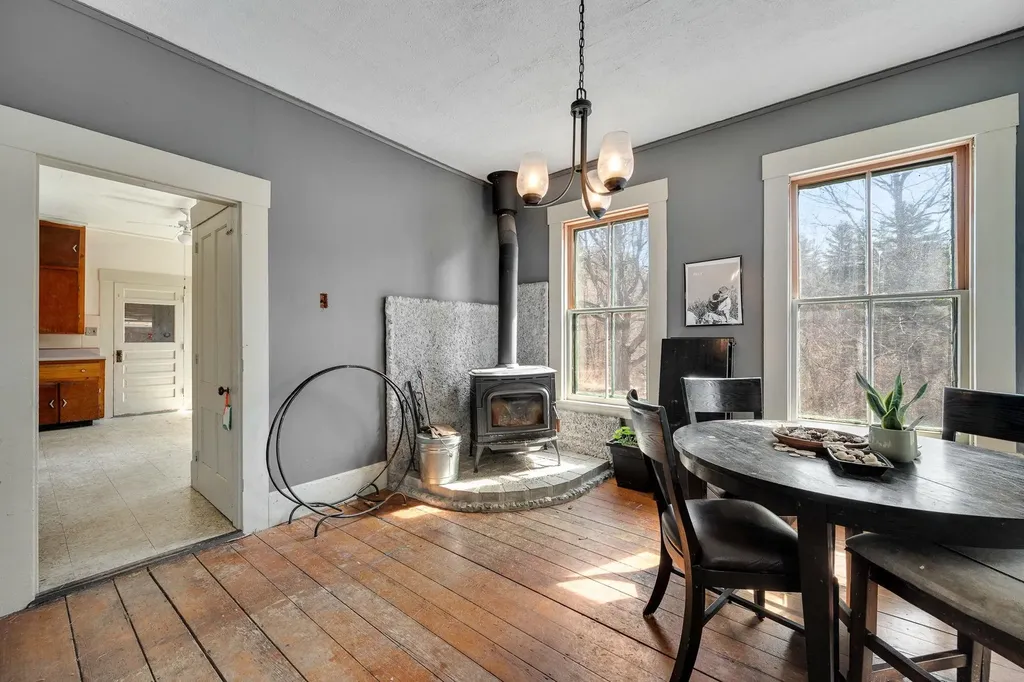 546 Anderson Road Barre Town VT 05641