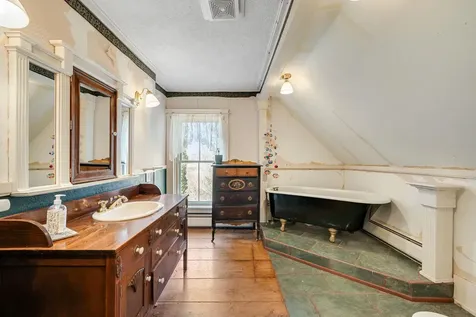 546 Anderson Road Barre Town VT 05641