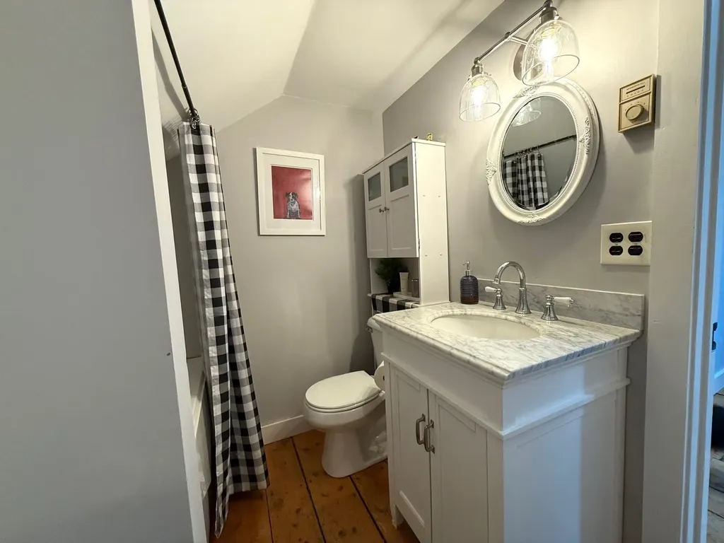 1829 West Jamaica Road Jamaica VT 05343