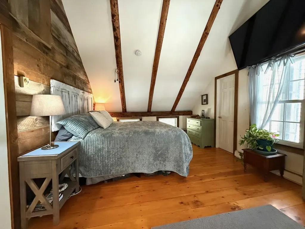 1829 West Jamaica Road Jamaica VT 05343