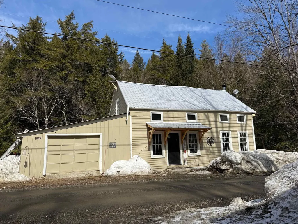 1829 West Jamaica Road Jamaica VT 05343
