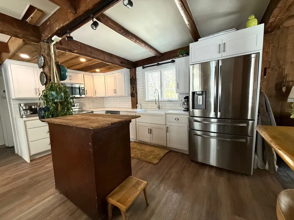 1829 West Jamaica Road Jamaica VT 05343