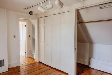 38 Howard Street Keene NH 03431