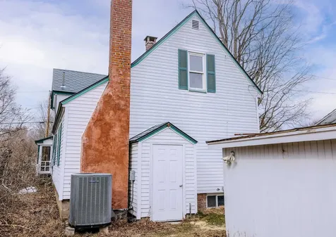 38 Howard Street Keene NH 03431