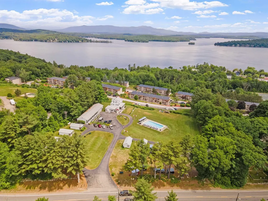 291 N Endicott Street Laconia NH 03246