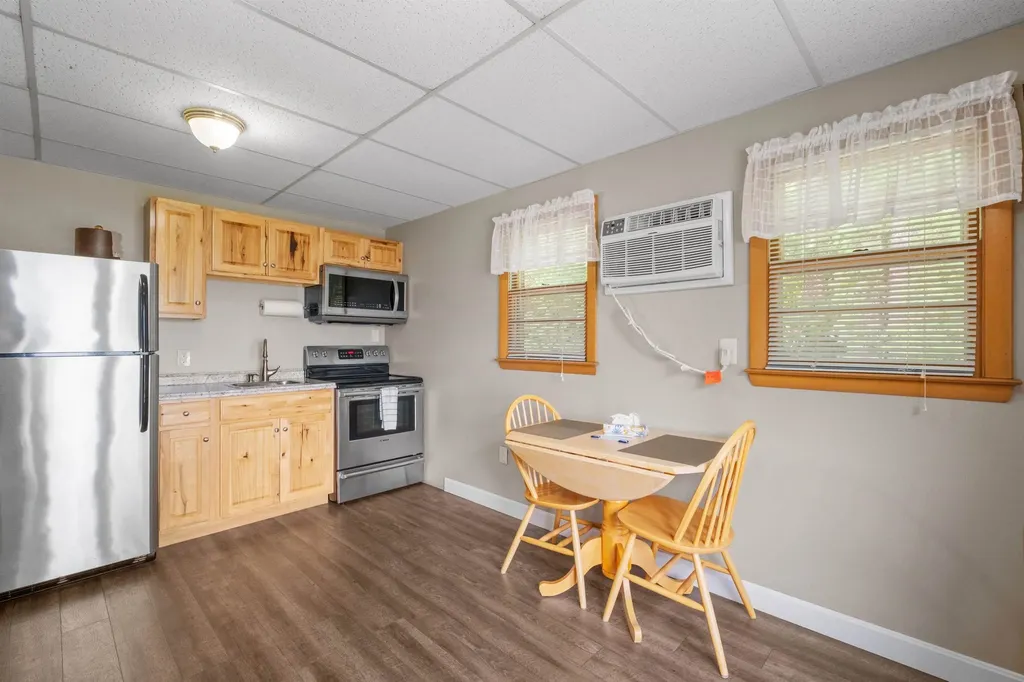 291 N Endicott Street Laconia NH 03246