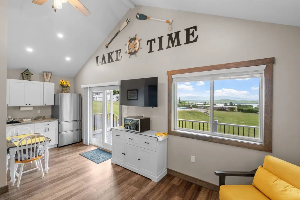 291 N Endicott Street Laconia NH 03246