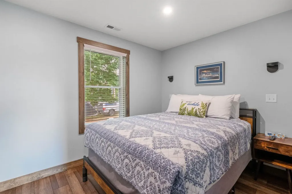 291 N Endicott Street Laconia NH 03246