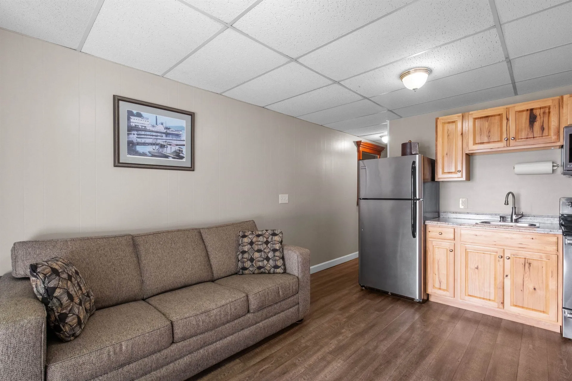 291 N Endicott Street Laconia NH 03246