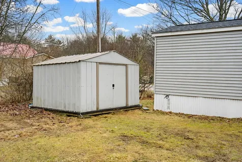 12 Acre Street Raymond NH 03077