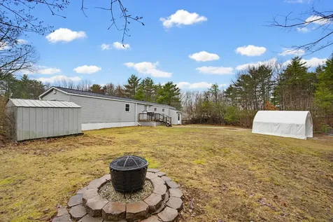 12 Acre Street Raymond NH 03077