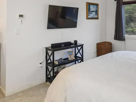 70 Mountains Edge Road West Windsor VT 05037