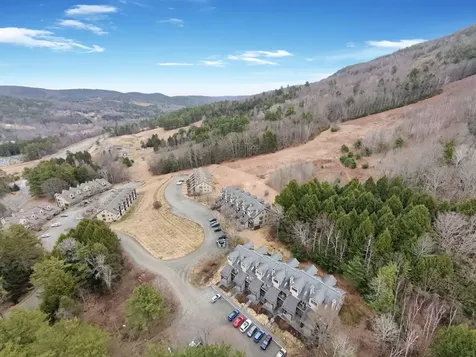 70 Mountains Edge Road West Windsor VT 05037