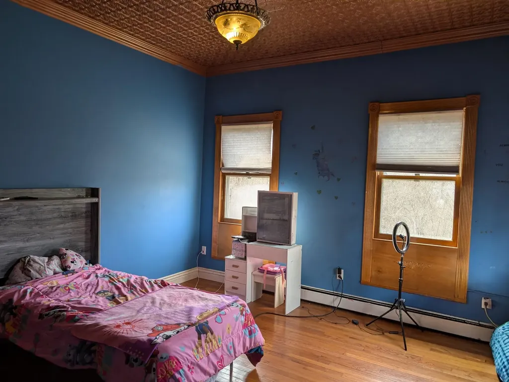 48 Grove Street Littleton NH 03561