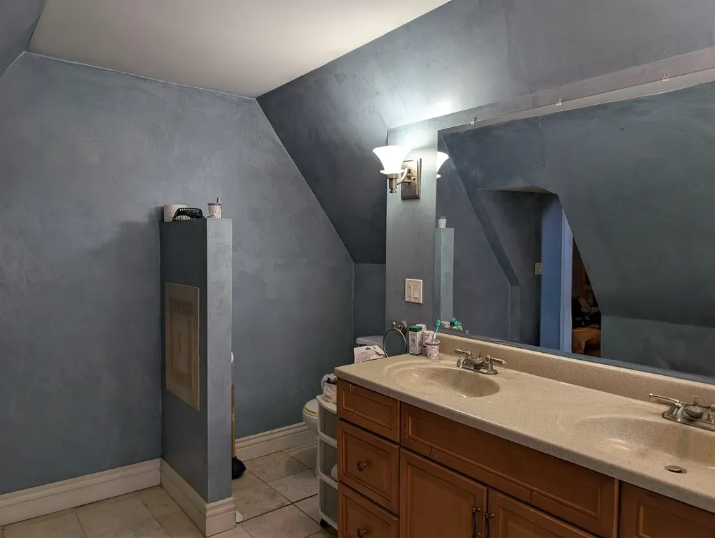 48 Grove Street Littleton NH 03561
